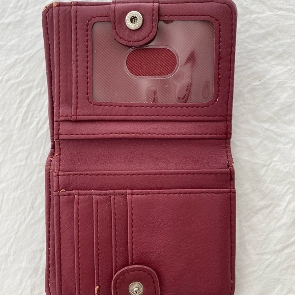 Safekeeper maroon card wallet - Picture 3 of 3